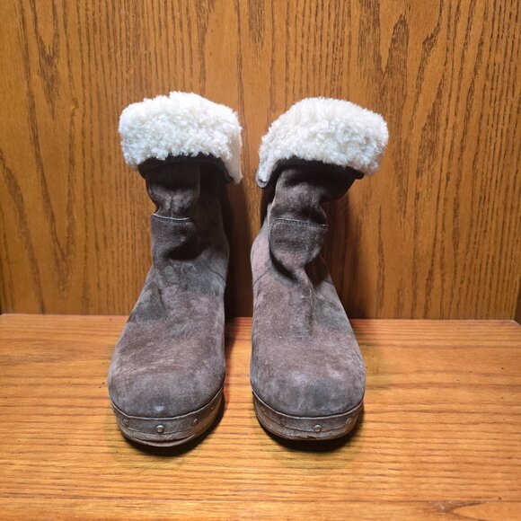 UGG Australia Lynnea Boots Womens Brown Suede Shearling Ankle Wood Clog Size 7 - Picture 6 of 10